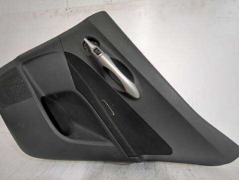 Tapizados Cartoneras Toyota Auris 1.33 DUAL-VVTI NRE150_) 101CV