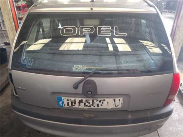 Portón Opel Corsa 1.7 D