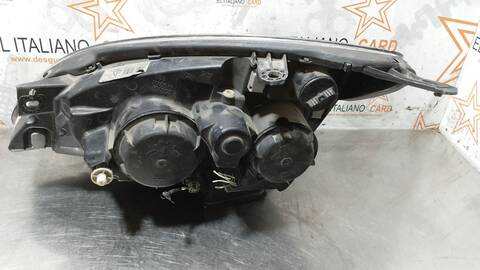 Foto 3ª: Faro Derecho Citroen C5 2.0 HDI SX BERLINA 109CV 80KW (2001)