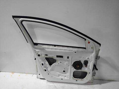 Foto 3ª: Puerta Delantera Izquierda Renault Megane DYNAMIQUE 116CV (2008)