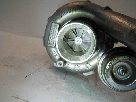 Foto 2ª: Turbocompresor Mercedes Clase CLS 63 525CV 386KW [M157.981 157.981 M157] (2012)