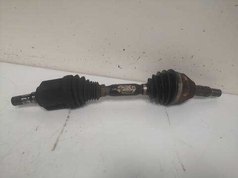 Transmision Delantera Izquierda Opel Zafira Z19DTH