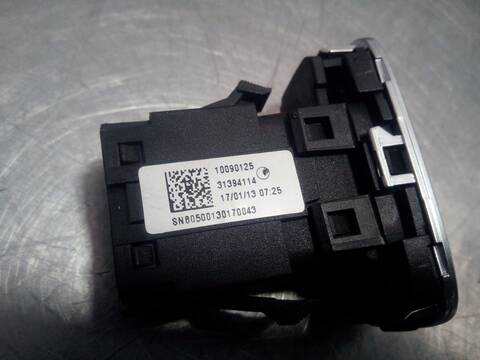 Foto 3ª: Antirrobo Volvo V40 R-DESIGN MOMENTUM 150CV 110KW [D5204T6] (2013)