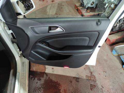 Tapizados Cartoneras Mercedes Clase B 150 270910