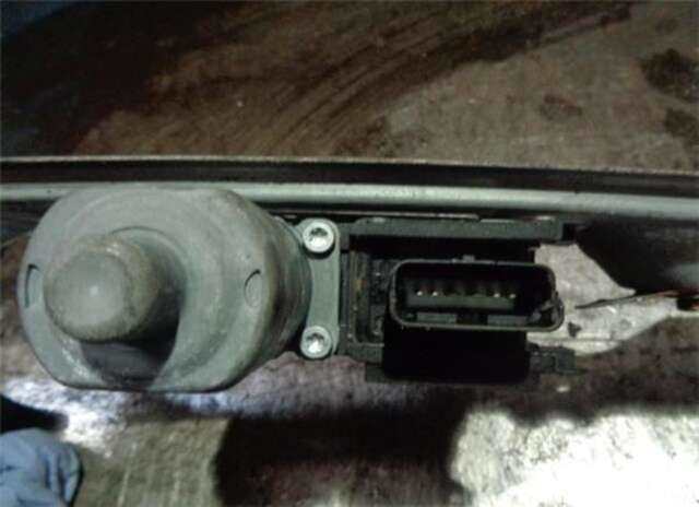 Foto 3ª: Elevalunas Eléctrico Trasero Derecho Peugeot 308 2.0 16V HDI [RHR]