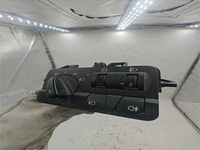 Foto 2ª: Mando Multifuncion Bmw Serie 3 315 2.0 320D [2.0 LTR. - 100 KW 16V DIESEL CAT]