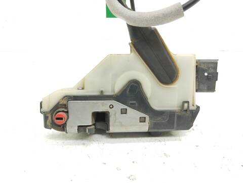 Foto 4ª: Cerradura Puerta Trasera Izquierda Peugeot 208 STYLE 82CV 60KW [HM01] (2017)