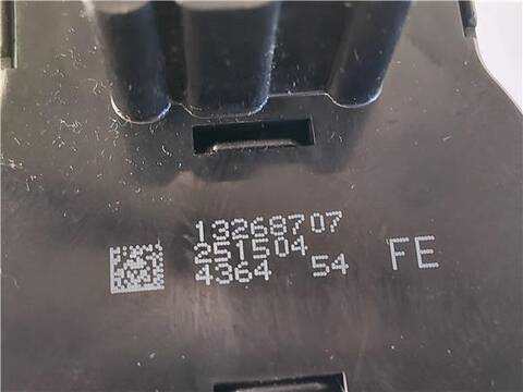 Foto 3ª: Mando Multifuncion Opel Astra 1.4 TURBO 140CV 103KW [A 14 NET] (2012)