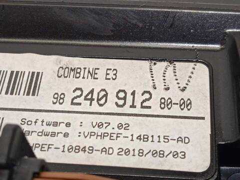 Foto 4ª: Cuadro de Instrumentos Citroen C4 SHINE 102CV 75KW [YH01] (2018)