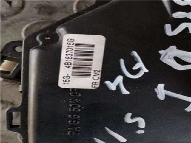 Foto 2ª: Cerradura Puerta Delantera Izquierda Audi A4 2.5 TDI (132 KW) QUATTRO [2.5 LTR. - 132 KW V6 24V TDI] [BAU]