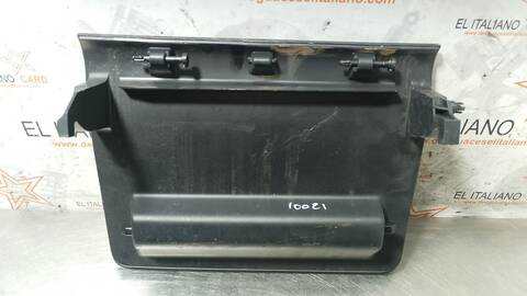 Foto 3ª: Guantera Opel Combo EDITION PLUS XL 102CV 75KW [YH01] (2019)