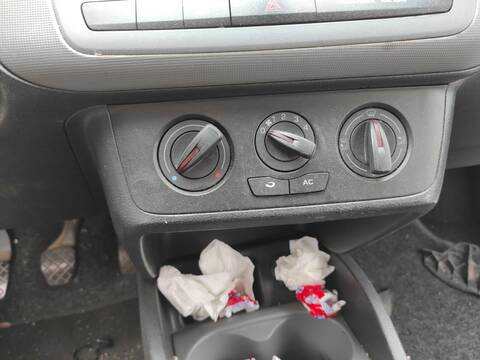 Mando Calefacción A. A. Seat Ibiza CGPA BERLINA