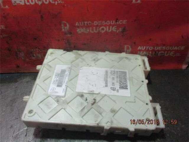 Foto 3ª: Caja Reles Fusibles Ford C Max 1.6 TDCI (CB7)(2010 _) [T3DA]