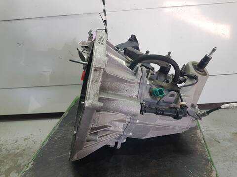 Foto 2ª: Caja Cambios Renault Megane 1.5 DCI 110 B9A3) HATCHBACK 110CV 81KW IV HATCHBACK B9A/M/N_) [K9K656] (2017)