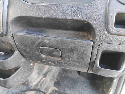 Guantera Renault Master M9T706 CAMION