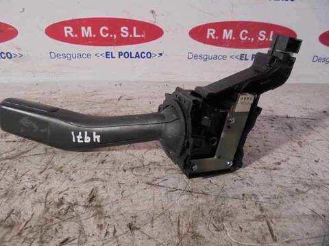 Foto 2ª: Mando Multifuncion Volkswagen Golf 1.9 TDI BERLINA 105CV 77KW [BKC] (2004)