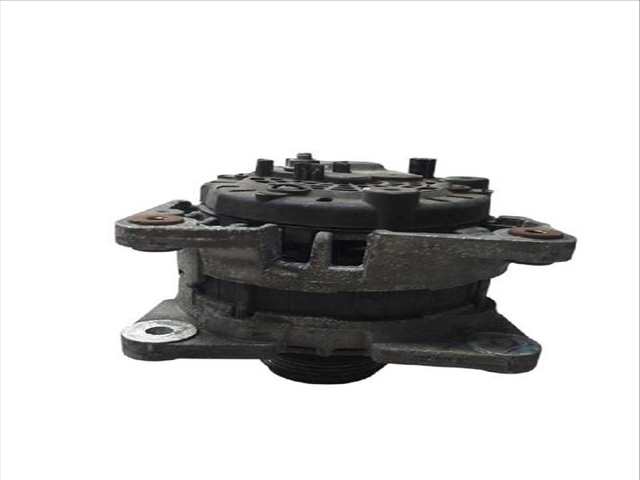 Foto 2ª: Alternador Renault Clio 1.2 16V (2012)