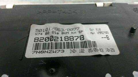 Foto 3ª: Cuadro de Instrumentos Renault Laguna 140CV 103KW (2001)