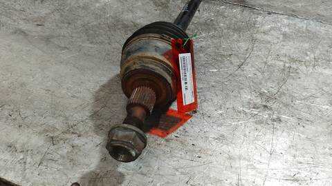 Foto 2ª: Transmision Delantera Derecha Mercedes Clase ML 320 3.0 CDI W164) 224CV 165KW 164.122) [OM642940] (2005)