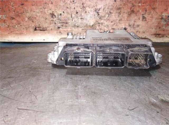 Foto 2ª: Centralita Motor ECU Renault Megane II CLASSIC BERLINA (2003-_) [F9QE804]