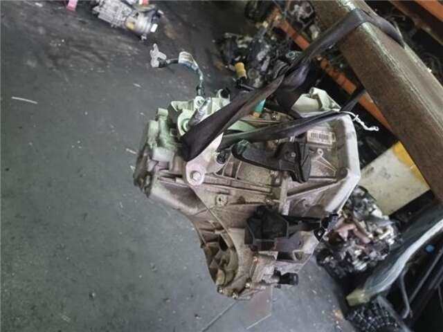 Caja Cambios Renault Clio 1.5 EQUILIBRE [1.5 LTR. - 74 KW BLUE DCI DIESEL FAP]