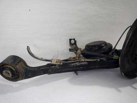 Foto 2ª: Mangueta Trasera Izquierda Toyota Rav4 2.0 LUNA 4X4 2003 ) 150CV [1AZFE] (2000)