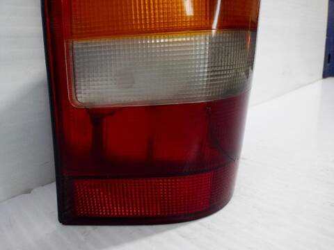 Foto 2ª: Piloto Trasero Izquierdo Mercedes Vito 112 CDI 638.094) 122CV [OM 611] (1996)