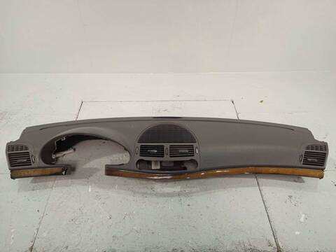 Salpicadero Mercedes Clase E 180 2.7 CDI CAT BERLINA 177CV 130KW