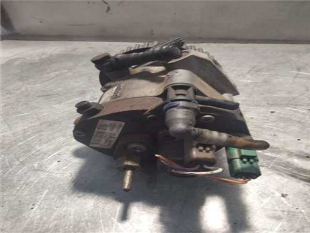 Foto 3ª: Bomba Inyeccion Renault Clio 1.5 SOCIETE GENERIQUE [1.5 LTR. - 48 KW DCI DIESEL] [K9KA7]