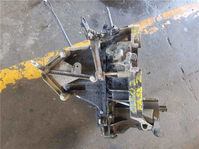 Foto 2ª: Caja Cambios Renault Clio 1.5 AUTHENTIQUE [1.5 LTR. - 60 KW DCI DIESEL] [K9K B7]