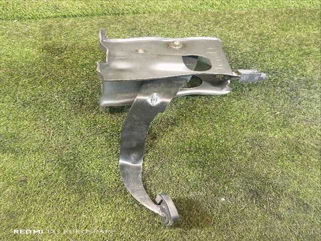 Foto 2ª: Pedal Embrague Opel Frontera 2.2 D B 3P [X22DTH] (1999)