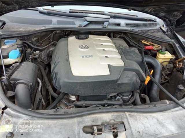 Foto 3ª: Cinturón Trasero Izquierdo Volkswagen Touareg 2.5 TDI R5 [2.5 LTR. - 128 KW TDI] [BAC]