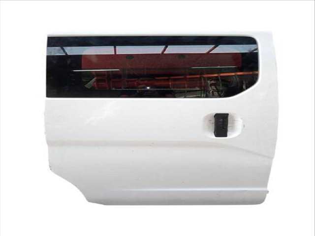 Puerta Lateral Corredera Izquierda Nissan NV200 1.5 DCI 90 M20 M20M)