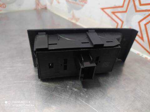 Foto 3ª: Botonera Elevalunas Seat Toledo STYLE 105CV 77KW [CAY] (2013)