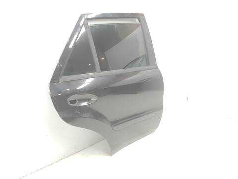 Foto 3ª: Puerta Trasera Derecha Mercedes Clase ML 350 3.5 V6 24V CAT 272CV 200KW AUT. 164.186) W164) M272 E35 [M272967] (2005)