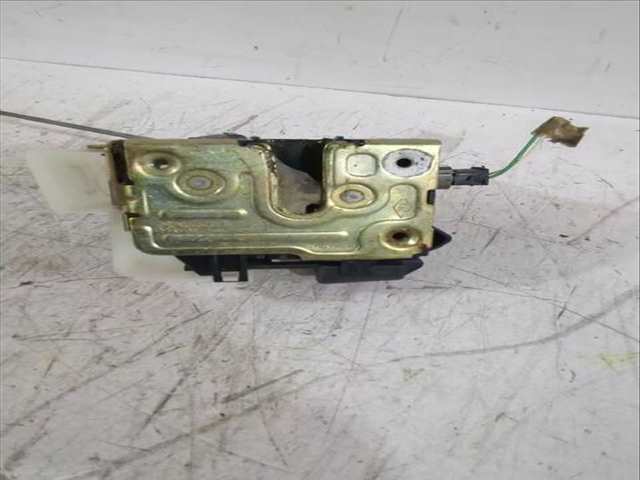 Foto 3ª: Cerradura Puerta Delantera Izquierda Renault Megane 1.6 16V LA00 LA04 LA0B LA11 LA16 LA19 LA1J LA1K ... 107CV [K4M 700 K4M 701 K4M 706 K4M 708 K4M 709] (1996)