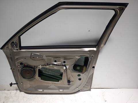 Foto 2ª: Puerta Delantera Derecha Skoda Fabia FAMILY 75CV 55KW [CAYA] (2013)