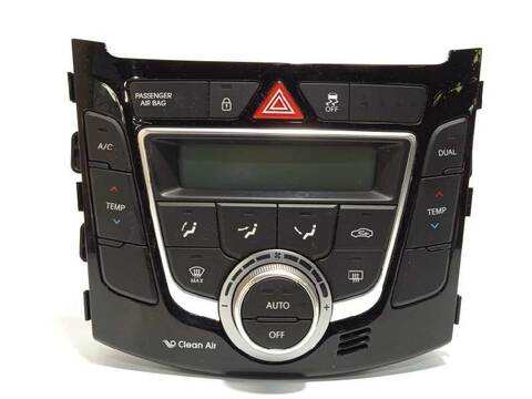 Foto 3ª: Mando Climatizador Hyundai i30 1.6 CRDI CAT 110CV 81KW [D4FB] (2014)