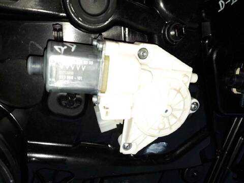 Foto 2ª: Elevalunas Eléctrico Delantero Derecho Mercedes Clase A 140 A 200 CDI 176.008) 136CV 100KW [651930] (2016)