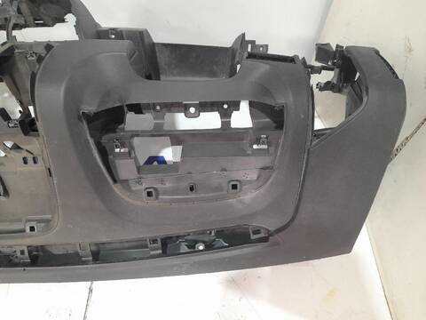 Foto 3ª: Salpicadero Peugeot Boxer 2.2 HDI FAP CAT 131CV (2010)