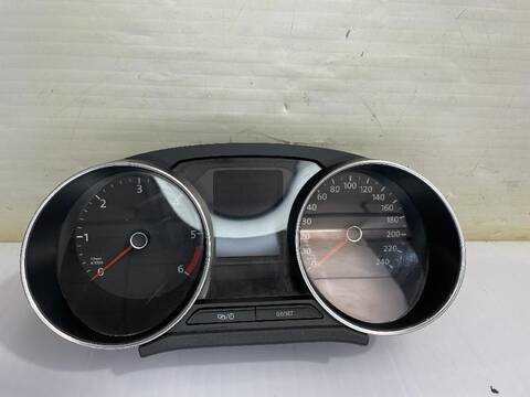 Foto 3ª: Cuadro de Instrumentos Volkswagen Polo ADVANCE BLUEMOTION 90CV [CUSB] (2014)