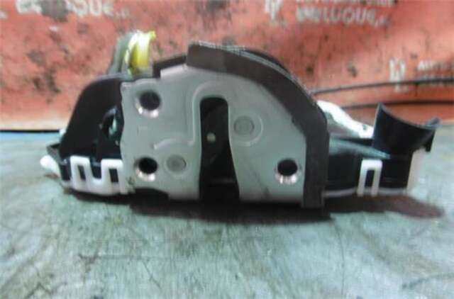Foto 2ª: Cerradura Puerta Delantera Izquierda Toyota Yaris 1.5 TS [1.5 LTR. - 77 KW 16V CAT] [1NZ-FE]