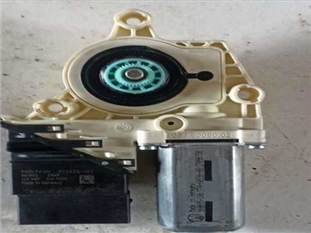 Foto 3ª: Elevalunas Eléctrico Trasero Derecho Seat Leon 1.9 TDI [BXE]