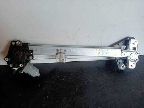 Foto 2ª: Elevalunas Manual Trasero Izquierdo Honda Crv COMFORT 2 DTEC CAT 150CV [N22B3] (2007)