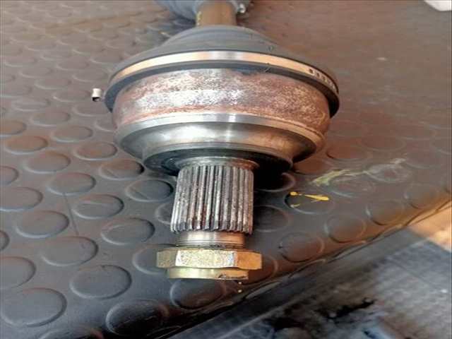 Foto 2ª: Transmision Delantera Derecha Bmw X5 3.0D 3 24V TD CAT 184CV (2000)