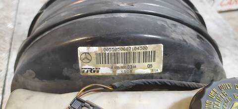 Foto 4ª: Servofreno Mercedes Sprinter 311 CDI 903.661-662) 109CV 80KW CAJA CERRADA [611981] (2005)