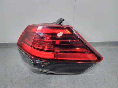 Foto 2ª: Piloto Trasero Derecho Nissan X-Trail ACENTA 177CV 130KW T32) [M9R] (2017)