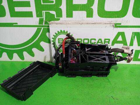 Foto 3ª: Caja Reles Fusibles Opel Astra ELEGANCE 101CV [Z17DTH] (2004)