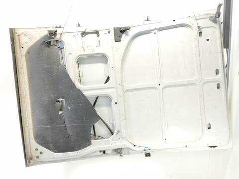 Foto 3ª: Puerta Trasera Derecha Iveco Daily 33S16 35S16 35C16 (2014)
