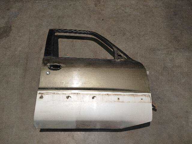 Puerta Delantera Derecha Nissan Patrol 2.8 TD Y61 TD6